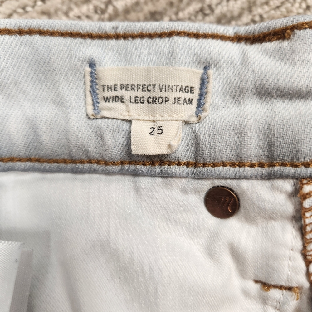 Madewell Light Wash Cropped Wide-Leg Jeans - Picture 8 of 10